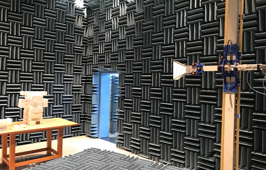 サーキットデザイン電波暗室